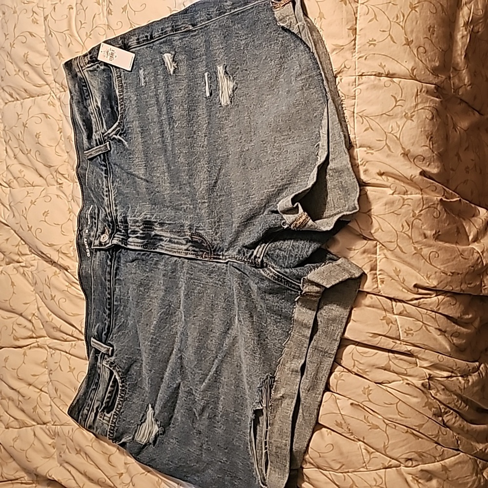 Womans plus old navy shorts